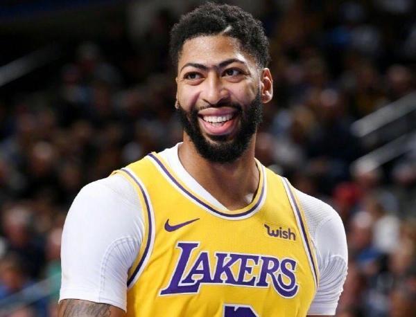 为此米兰的 为此米兰的