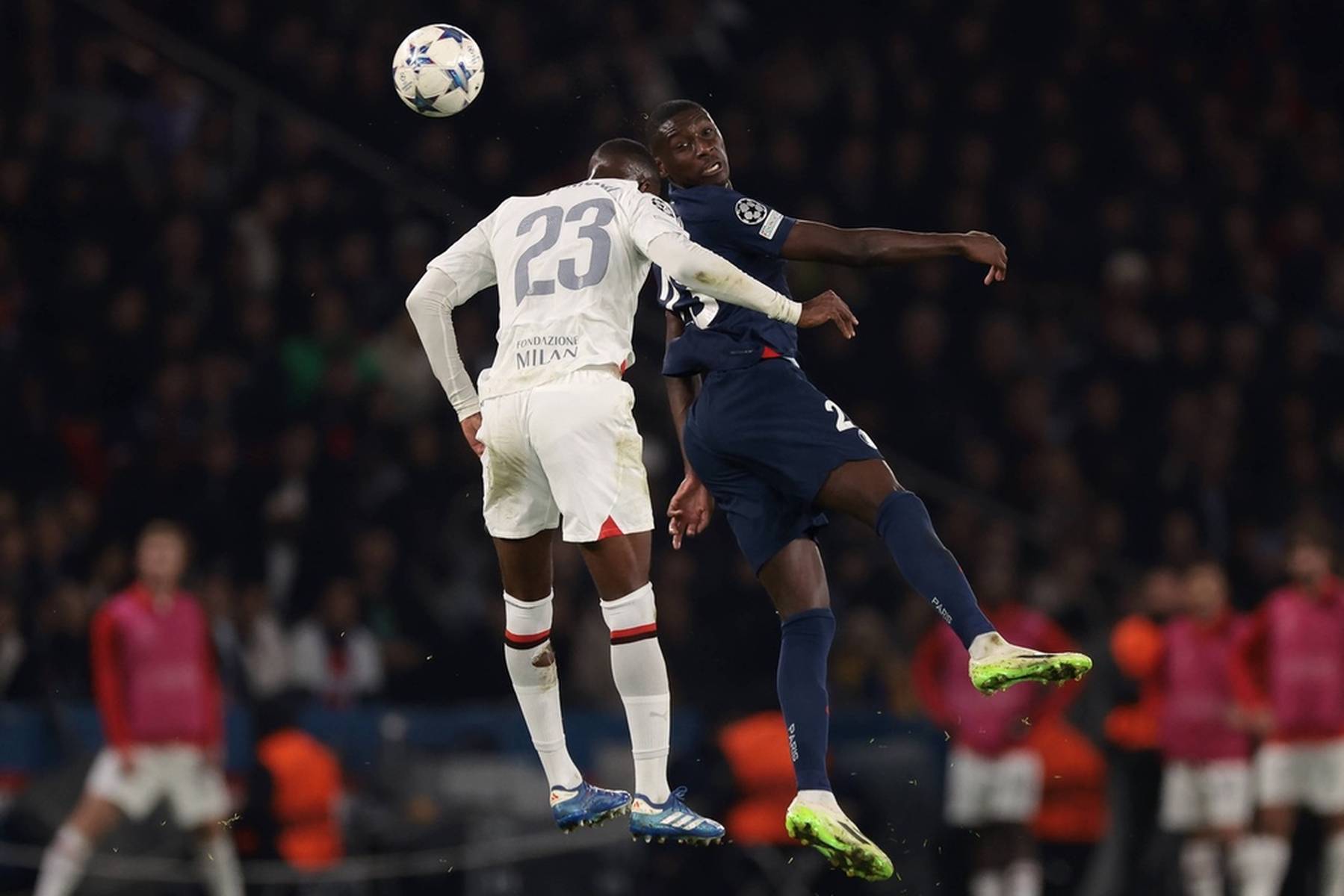 高度重視 高度重視