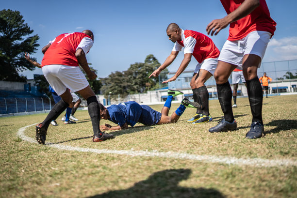 力求在两回 力求在两回