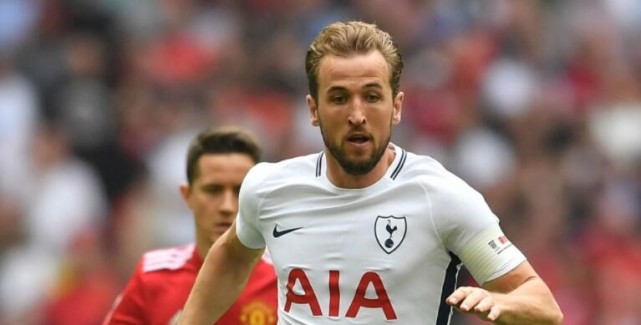 曼球星巴尔 曼球星巴尔