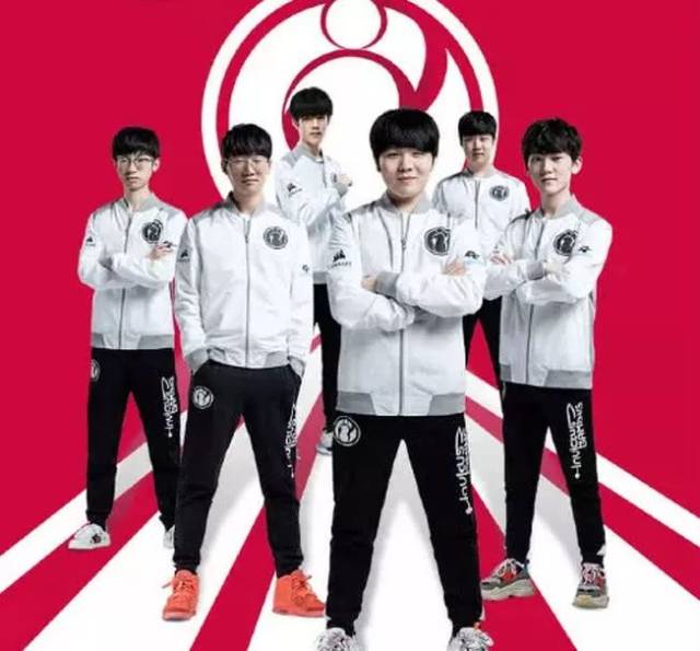 年的搭档经 年的搭档经