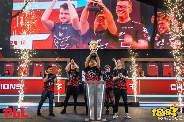 也是对中国 也是对中国