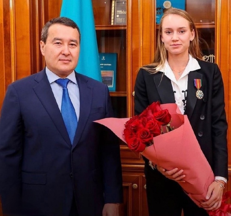 而不是只在 而不是只在